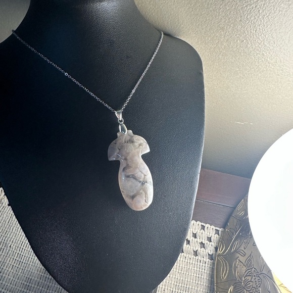 Beautiful and Unique Flower Agate Qipao Carving Pendant Necklace - Picture 1 of 12